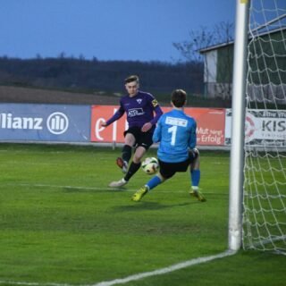 Bilder vom Auswärtsmatch gegen Eggenburg📸💜🤍
Spielbericht unter👇🏻
svg-purgstall.at/news
Fotos: Vera Popp (NÖN)